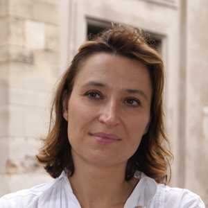 Anne-Sophie, un avocat spécialisé en droit de la famille à Argenteuil